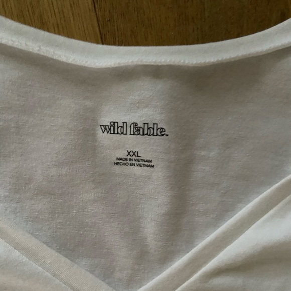 basic white crop - Picture 2 of 2